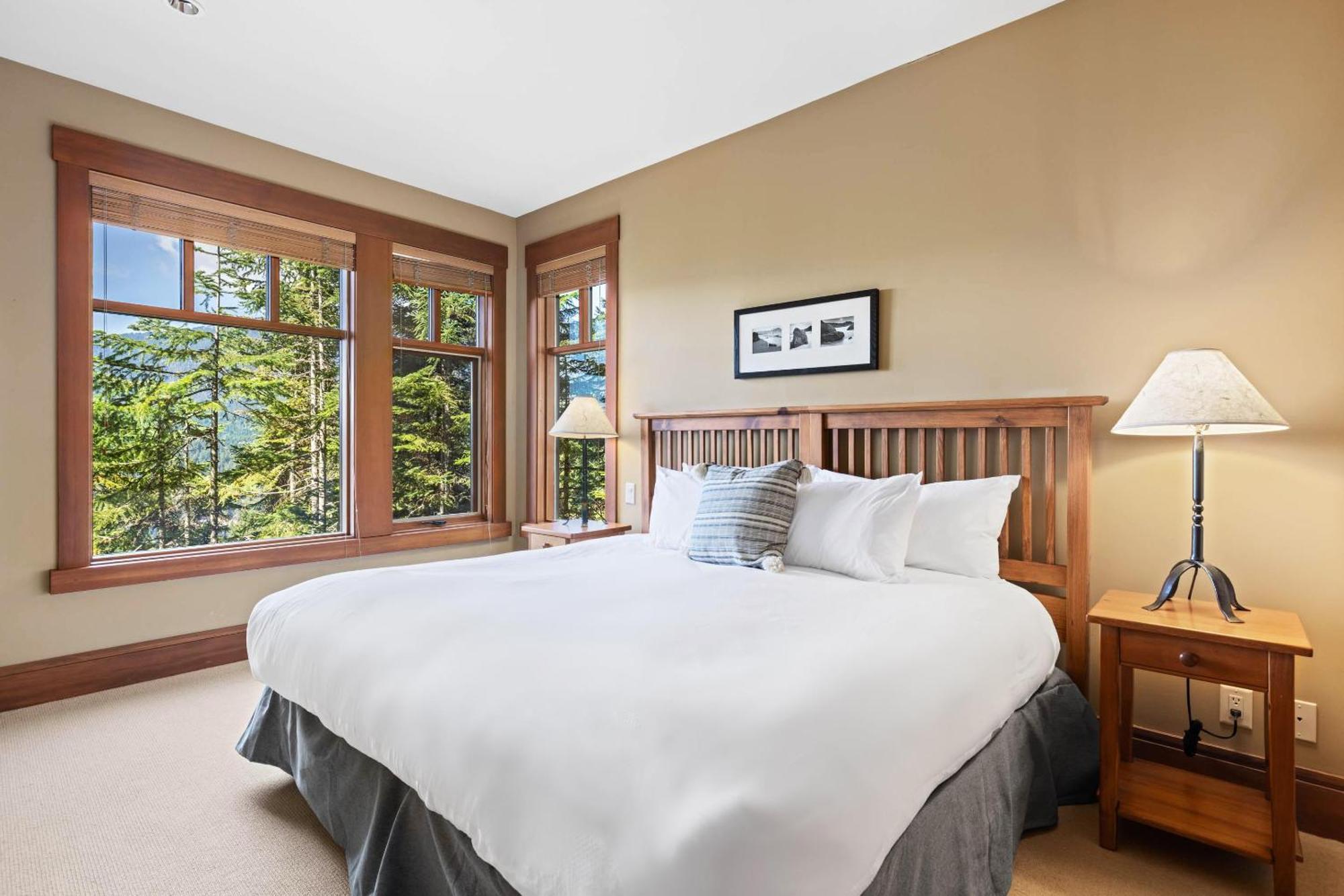 Taluswood The Heights 18 | Mountainside Townhome W/ Ski Access, Hot Tub, Tranquil Views ウィスラー エクステリア 写真
